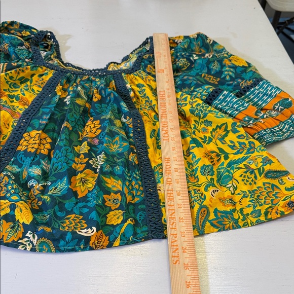 Farm Rio x Anthropologie Lace Inset Peasant Blouse in a tropical print Size S - Picture 4 of 9